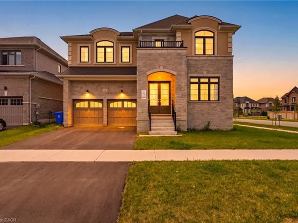 2 George Ellis Dr, Georgina, ON L4P 0S3