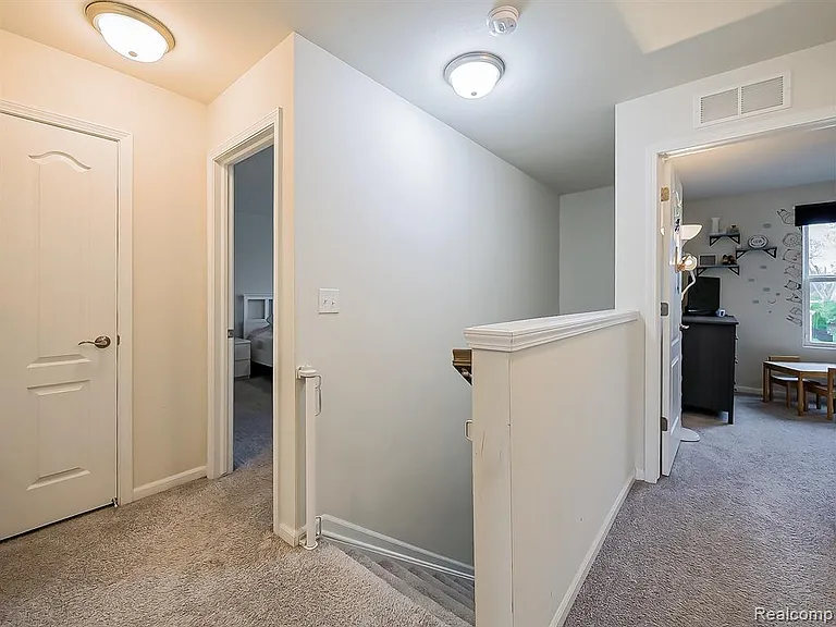 8640 Quincy Dr — Photo 17