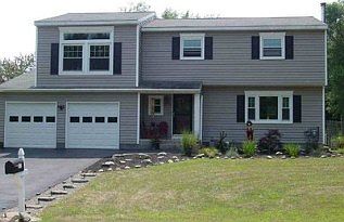 1st image of 16 Kingsley Ave
