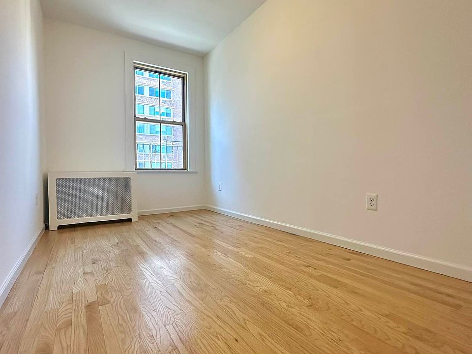 1st image of 1194 1st Ave APT 6A