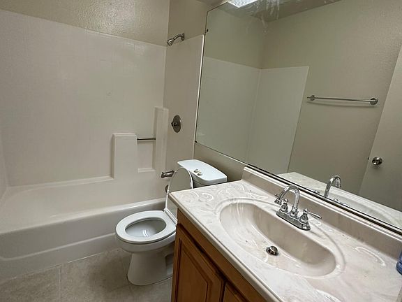 3rd image of 8278 Union Creek Way