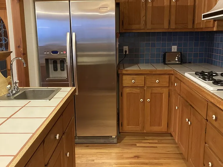 36 Martin Ln — Photo 13