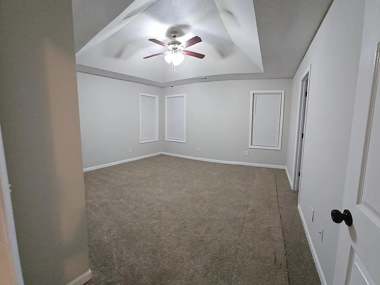 1651 White Oak Dr — Photo 18
