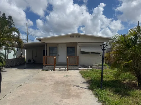 915 50th Avenue Plz W, Bradenton, FL 34207