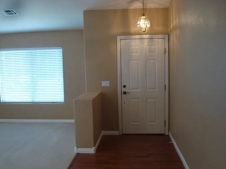 1246 Quicksilver Way — Photo 4