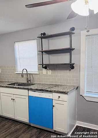 2 bed, 2.0 bath, 1610 sqft, $1,200 — Photo 4