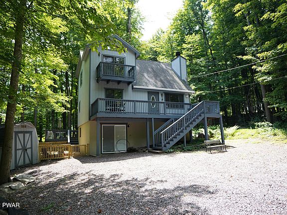 3rd image of 89 Parkwood Dr