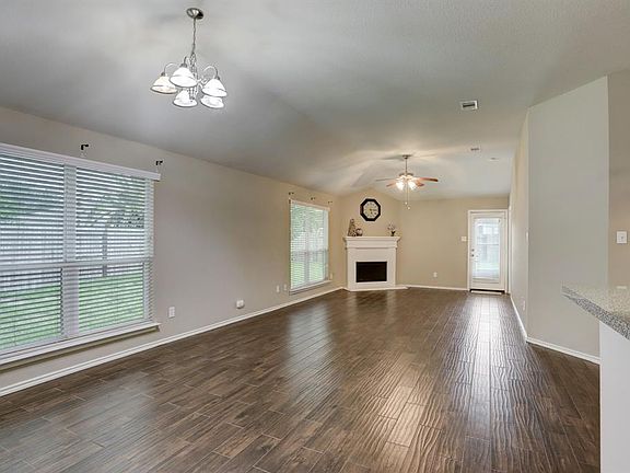 3rd image of 126 Anvil Rock Ln