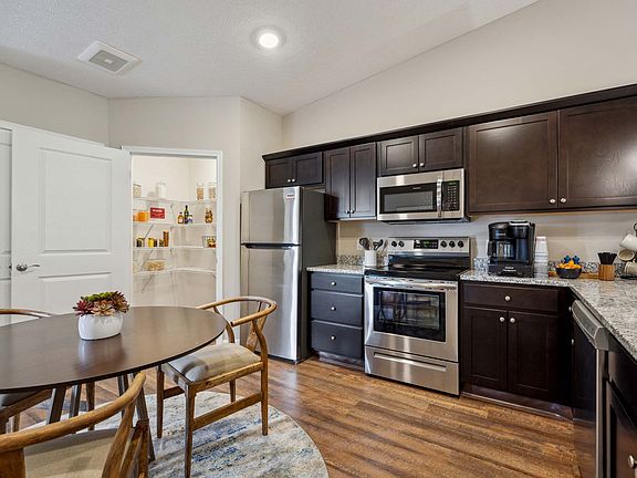 Large, Open Floor Plan Designs