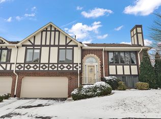 17565 Windsor Pkwy, Tinley Park, IL