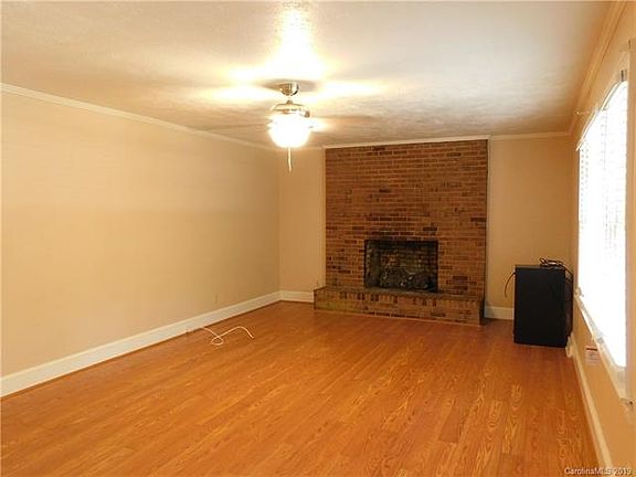 4th image of 518 W Pine St