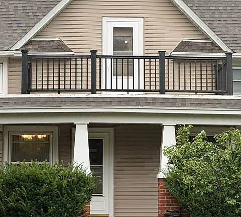 3rd image of 202 S Pine St