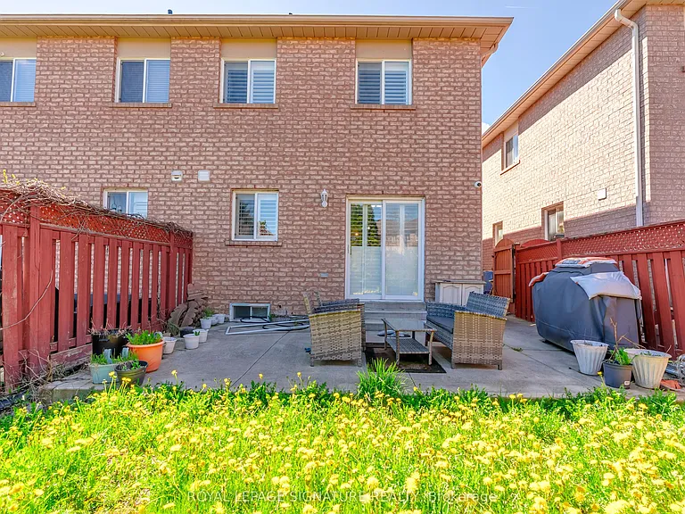 54 Wilmont Ct — Photo 24