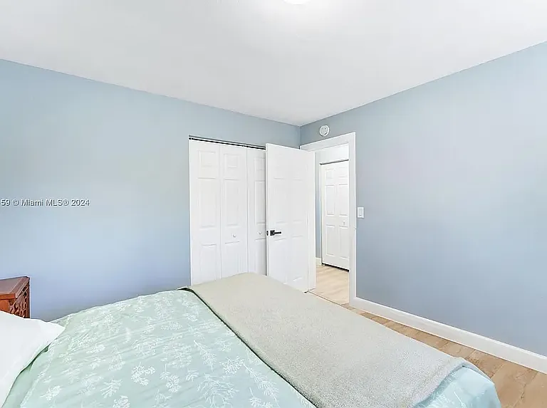 1620 SW 40th Ave #1 — Photo 26