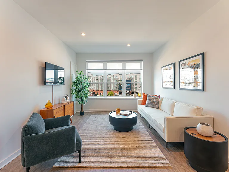 5-living-room-hdr
