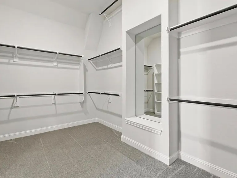 423 Blue River Trl — Photo 5
