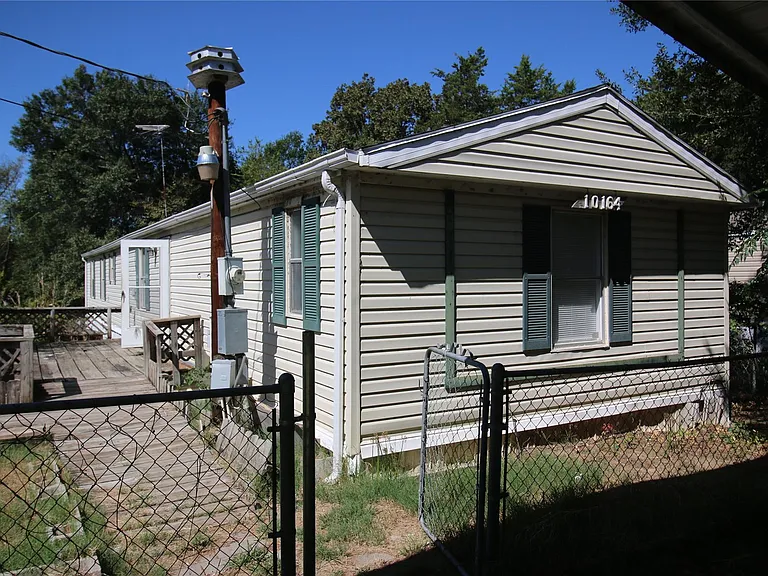 10164 Gaillard Lake Est — Photo 1