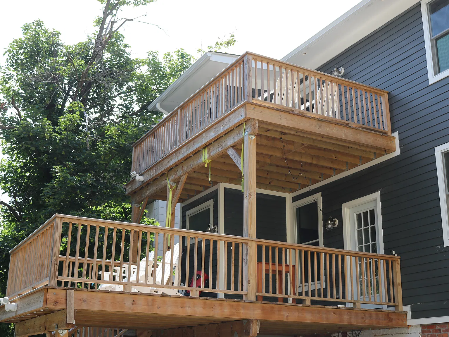 4 bed, 2.5 bath, 1550 sqft, $4,350 — Photo 1