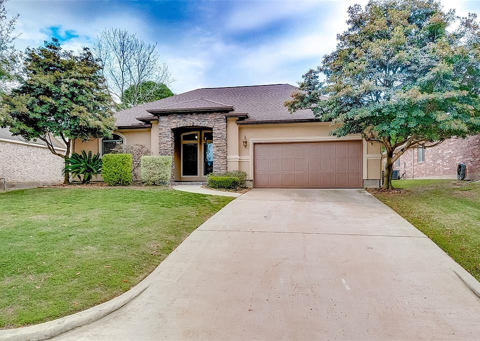 1st image of 3726 Northshore Dr