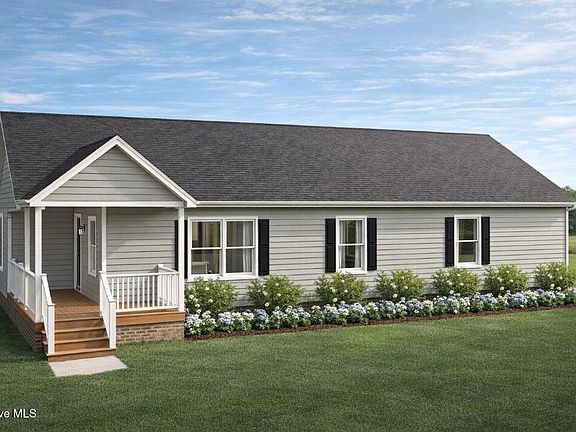 4th image of 0919 Soundside Road