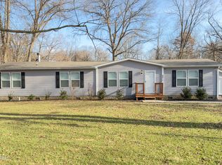 6811 Memory Ln, Louisville, KY