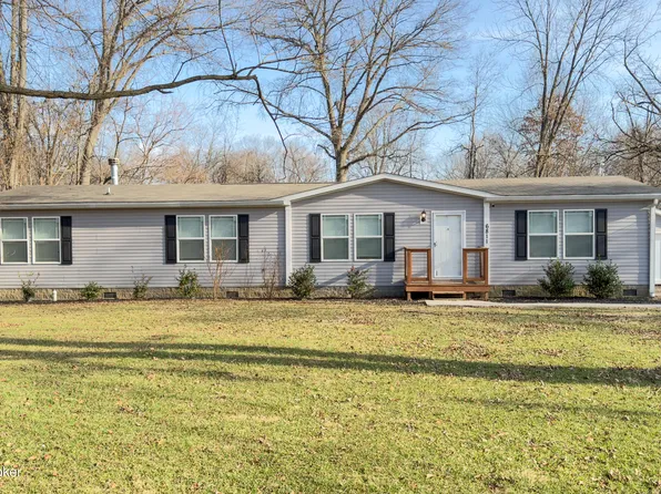 6811 Memory Ln, Louisville, KY 40258