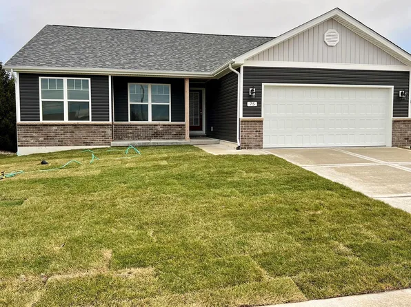 75 Black Wolf Run, Highland, IL 62249