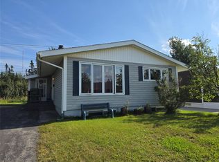 415 Vanier Avenue, Labrador City, NL A2V2J4