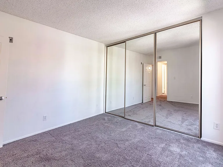 10934 Huston St #109 — Photo 10
