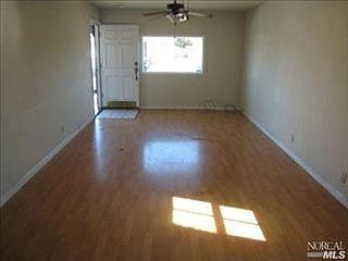 5th image of 251 S 37th St