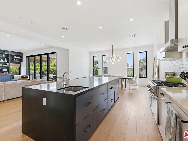 11003 Ocean Dr — Photo 20