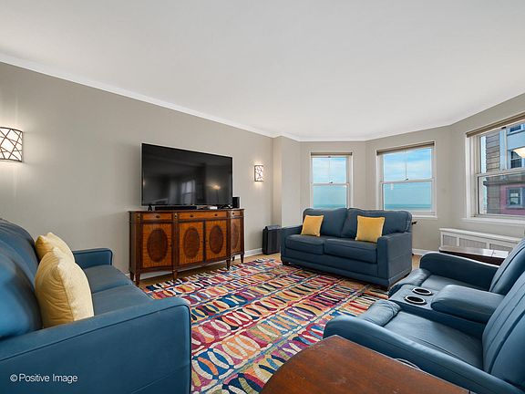 4th image of 5555 N Sheridan Rd APT 1717