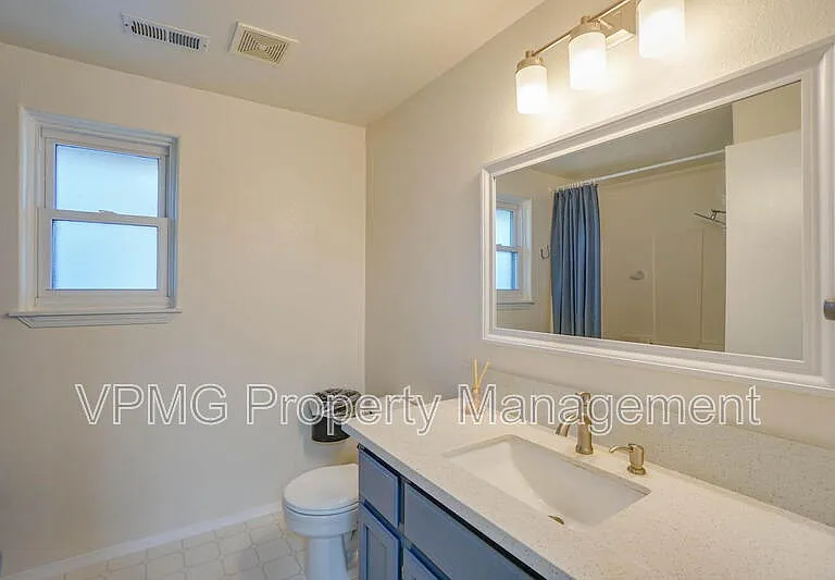 203 NW 146th St — Photo 28