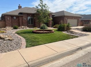 2104 W Ray Ave, Artesia, NM 88210