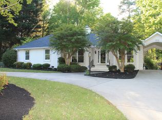 313 Hillandale Rd, Seneca, SC 29672