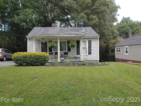 412 S Ridge St, Dallas, NC 28034