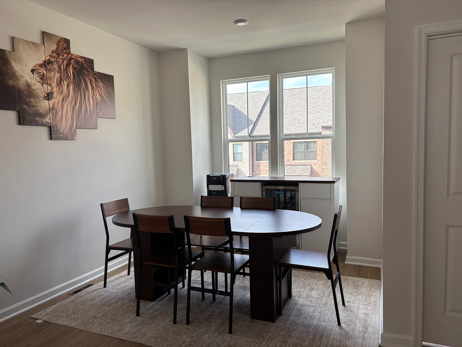 6049 Beake St — Photo 3