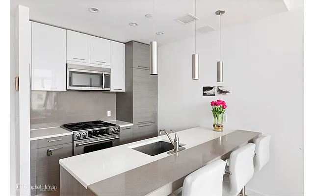 Sold by Douglas Elliman | media 6