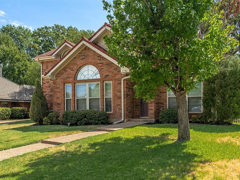 3104 Steve Dr — Photo 36
