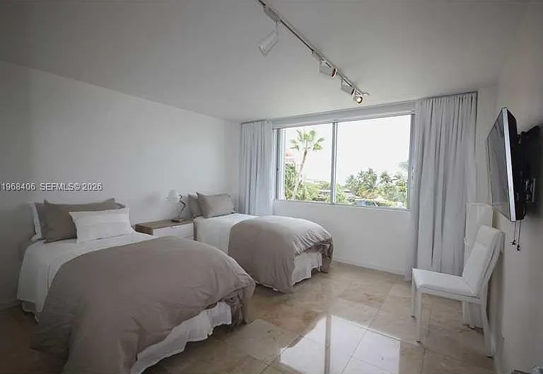 5151 Collins Ave #532 — Photo 24
