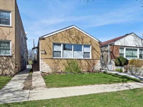 2710 W Berwyn Ave, Chicago, IL 60625