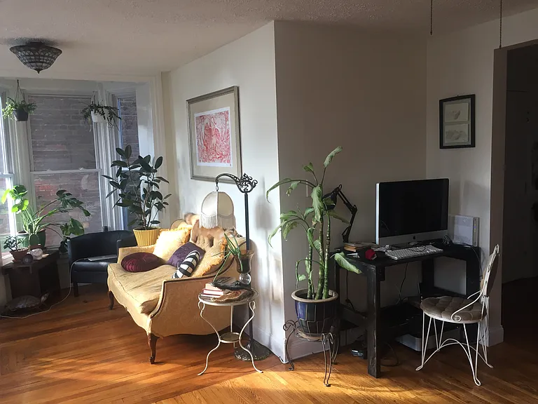 34 N 2nd St #2 — Photo 7