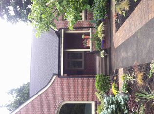 7712 20th Ave NE, Seattle, WA 98115