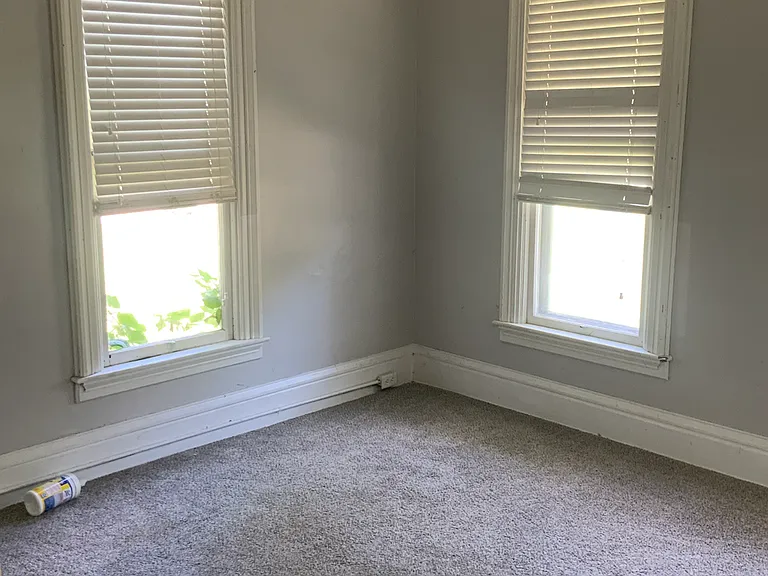 1049 N C St #1 — Photo 7