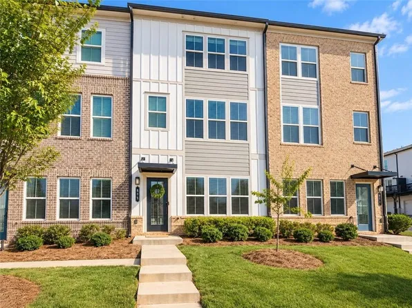 805 Cameron Trl, Acworth, GA 30102