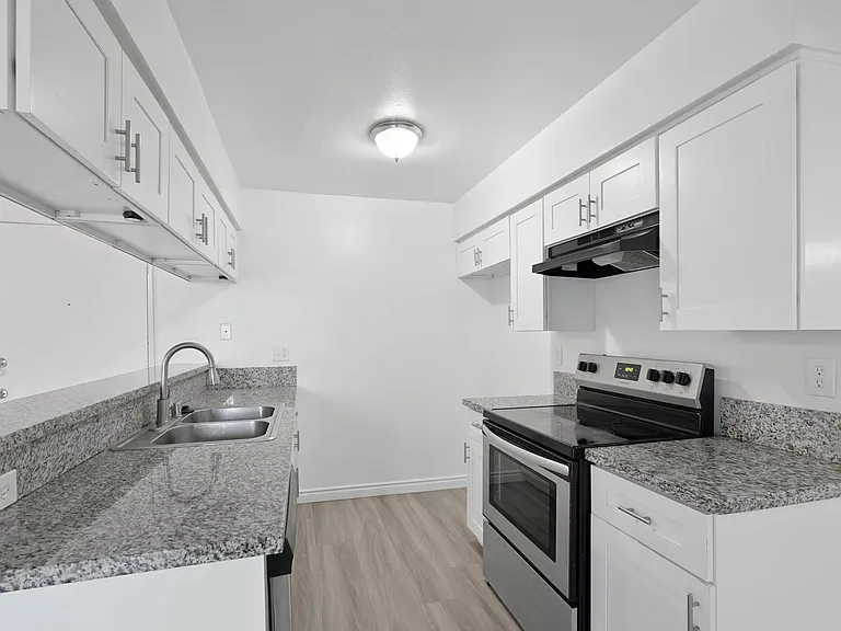 13266 Foothill Blvd #211 — Photo 3