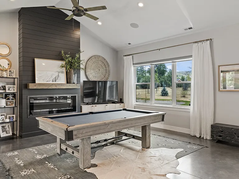 5240 Lake Creek Rd — Photo 18