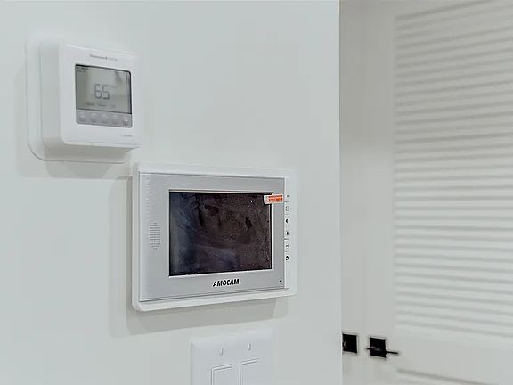 5th image of 29 Gardner Ave #1