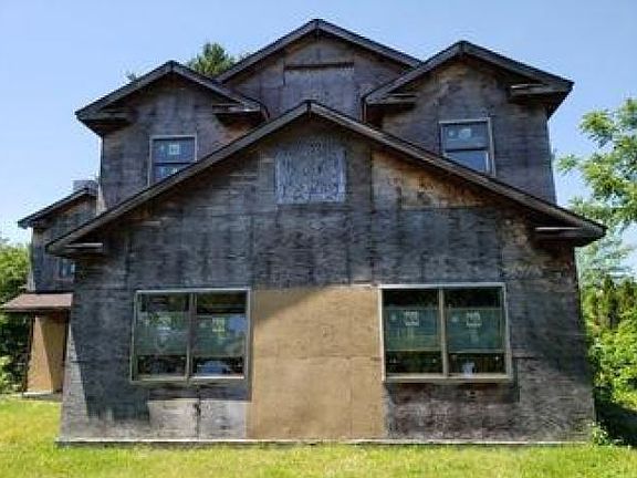 2nd image of 80 Lukens Ave