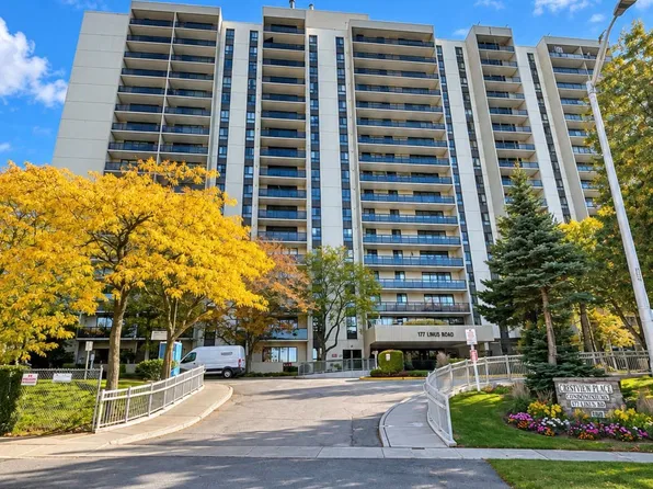177 Linus Rd #1706, Toronto, ON M2J 4S5